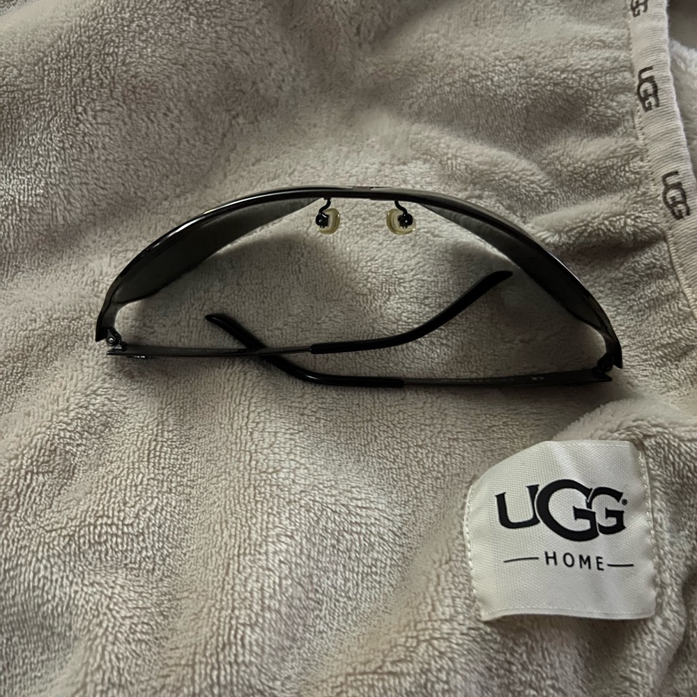 Police Brand Sunglasses S8415 COL0568 - Picture 8 of 8